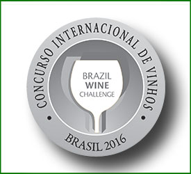 Loureiro 2015 - Concurso de Vinhos do Brasil 2016 - Medalha de Prata